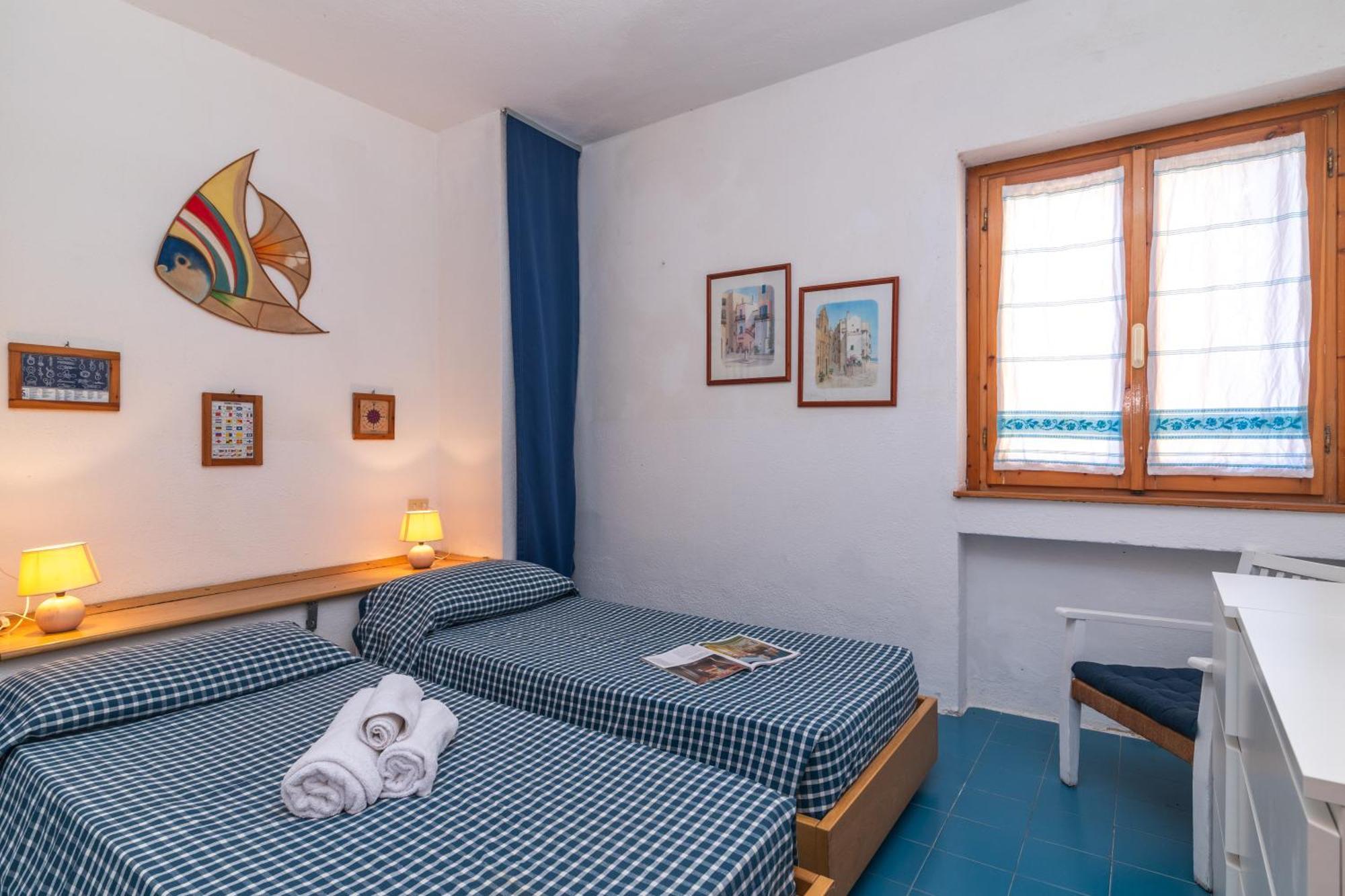 Piazzetta Trilo & Mono Porto Apartments 50Mt From The Beach - Happy Rentals Loiri Porto San Paolo Exterior foto