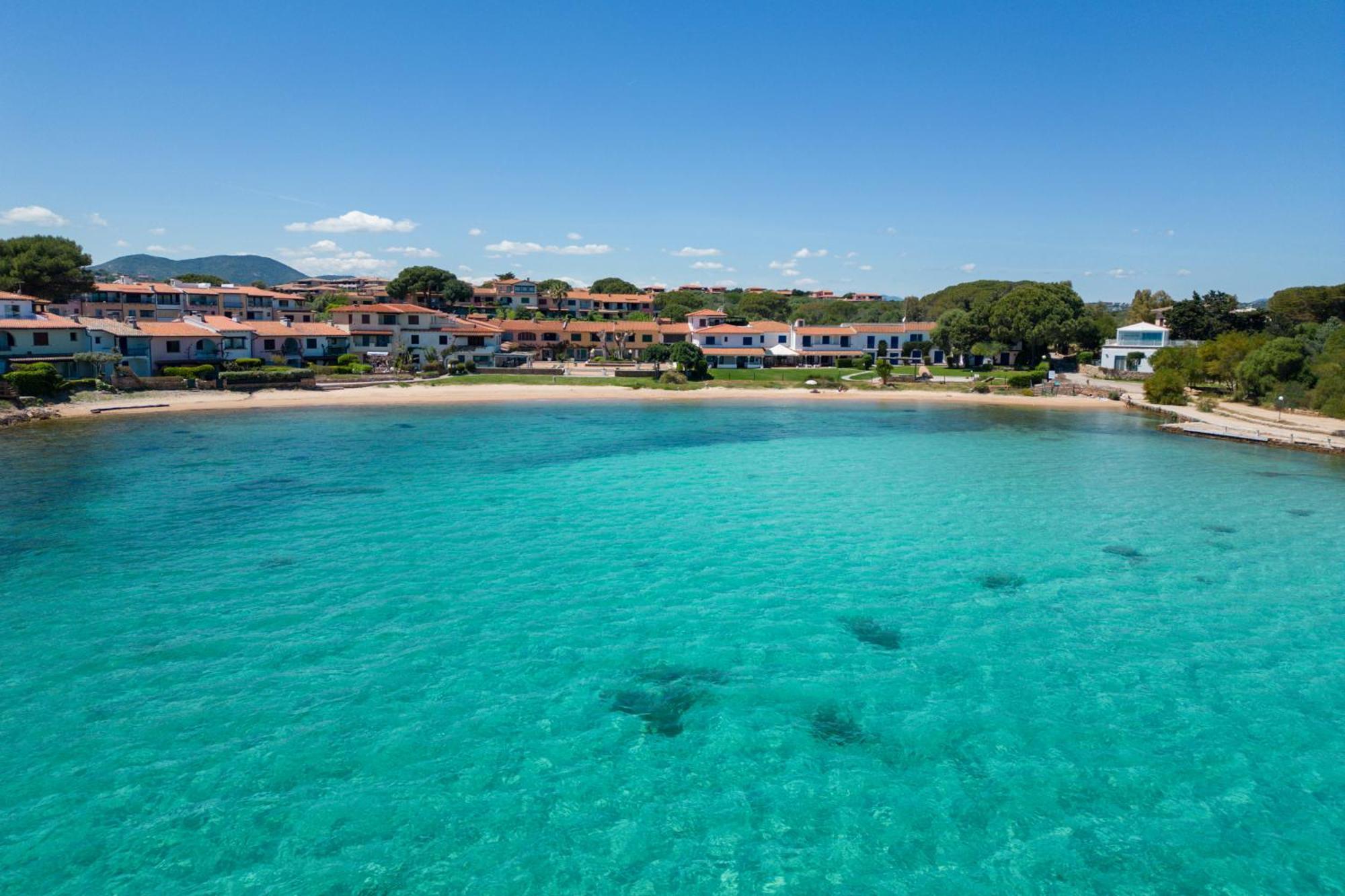 Piazzetta Trilo & Mono Porto Apartments 50Mt From The Beach - Happy Rentals Loiri Porto San Paolo Exterior foto